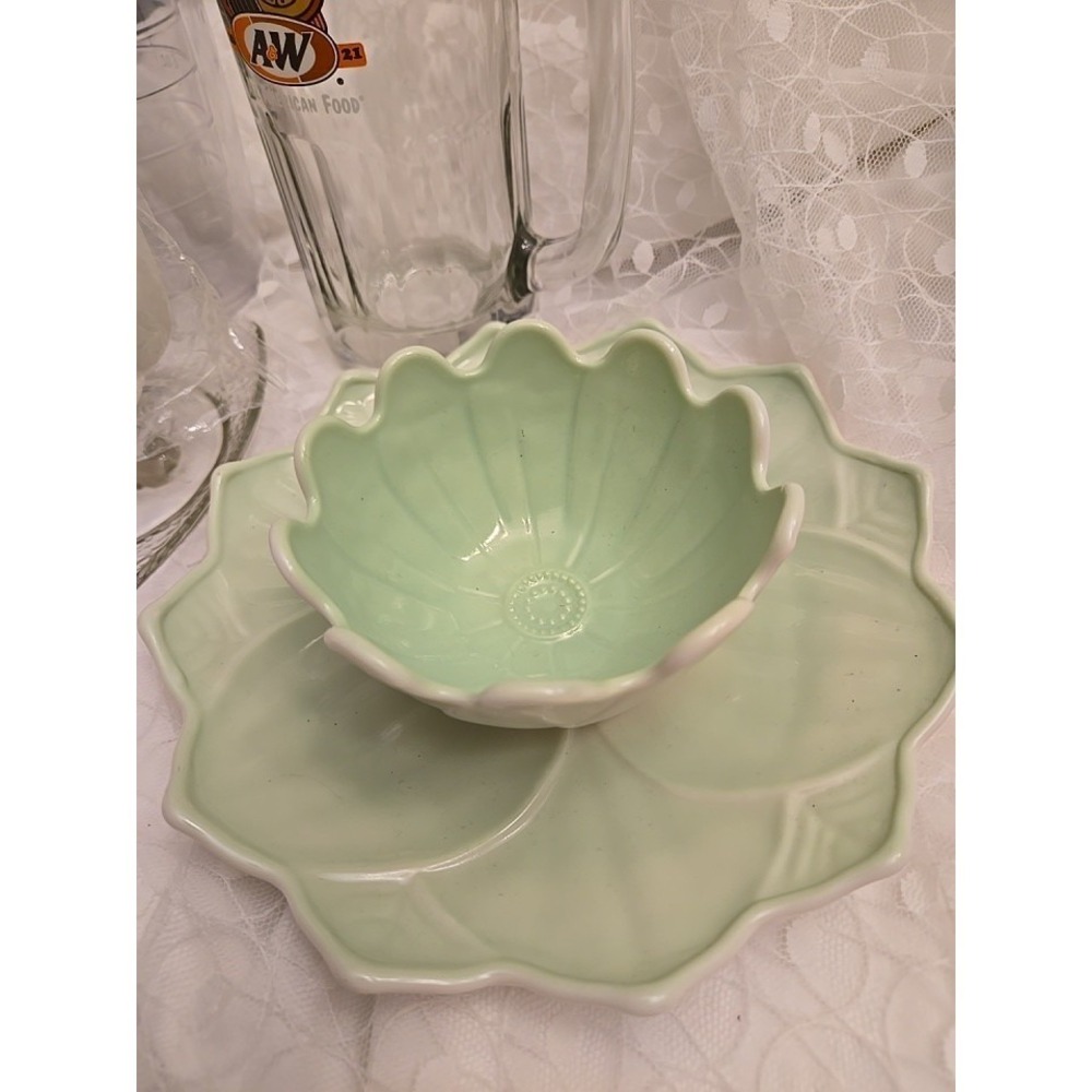 Vintage Anchor Hocking Petalware Bowl and Underplate Green Snack Set Glass